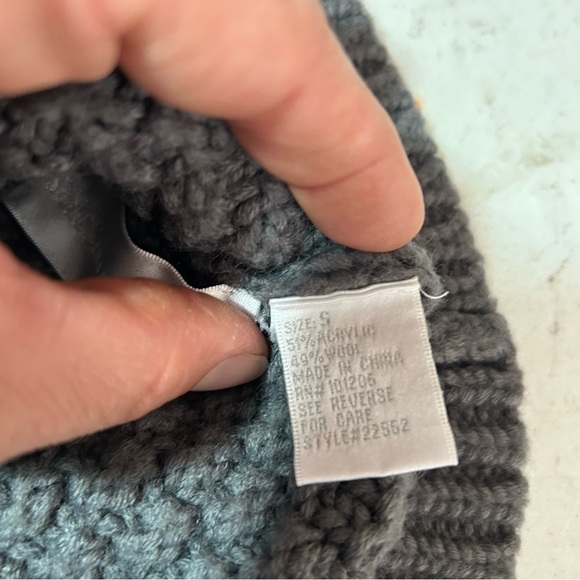 Soft Surroundings Women’s Sweater Vest Size Small Gray Knit Wool Blend - Picture 3 of 5